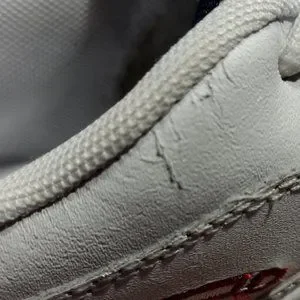 L.A. Gear | Shoes | La Gear Leather Crunch 4 Sneakers | Poshmark display picture 2